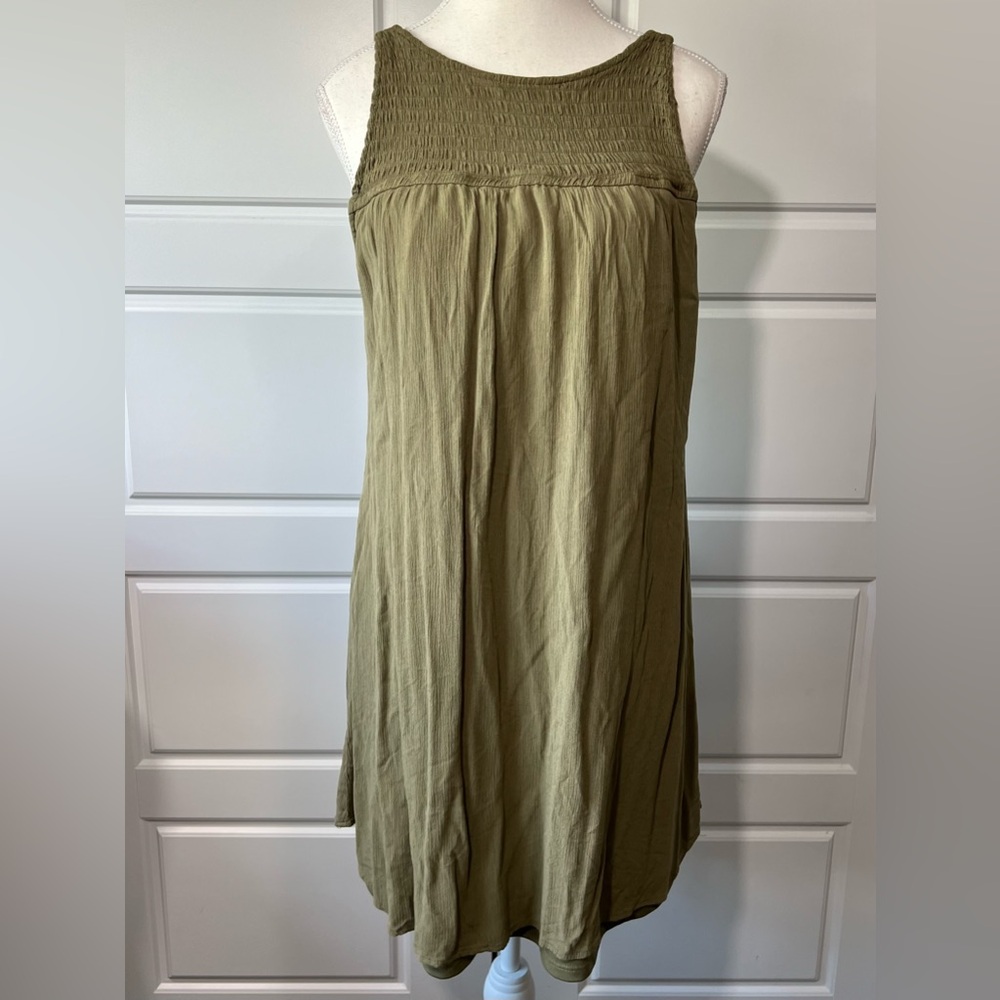 Maurice's Sleeveless Casual Dress Smocked Olive Green‎ Flowy Comfy Everyday XS